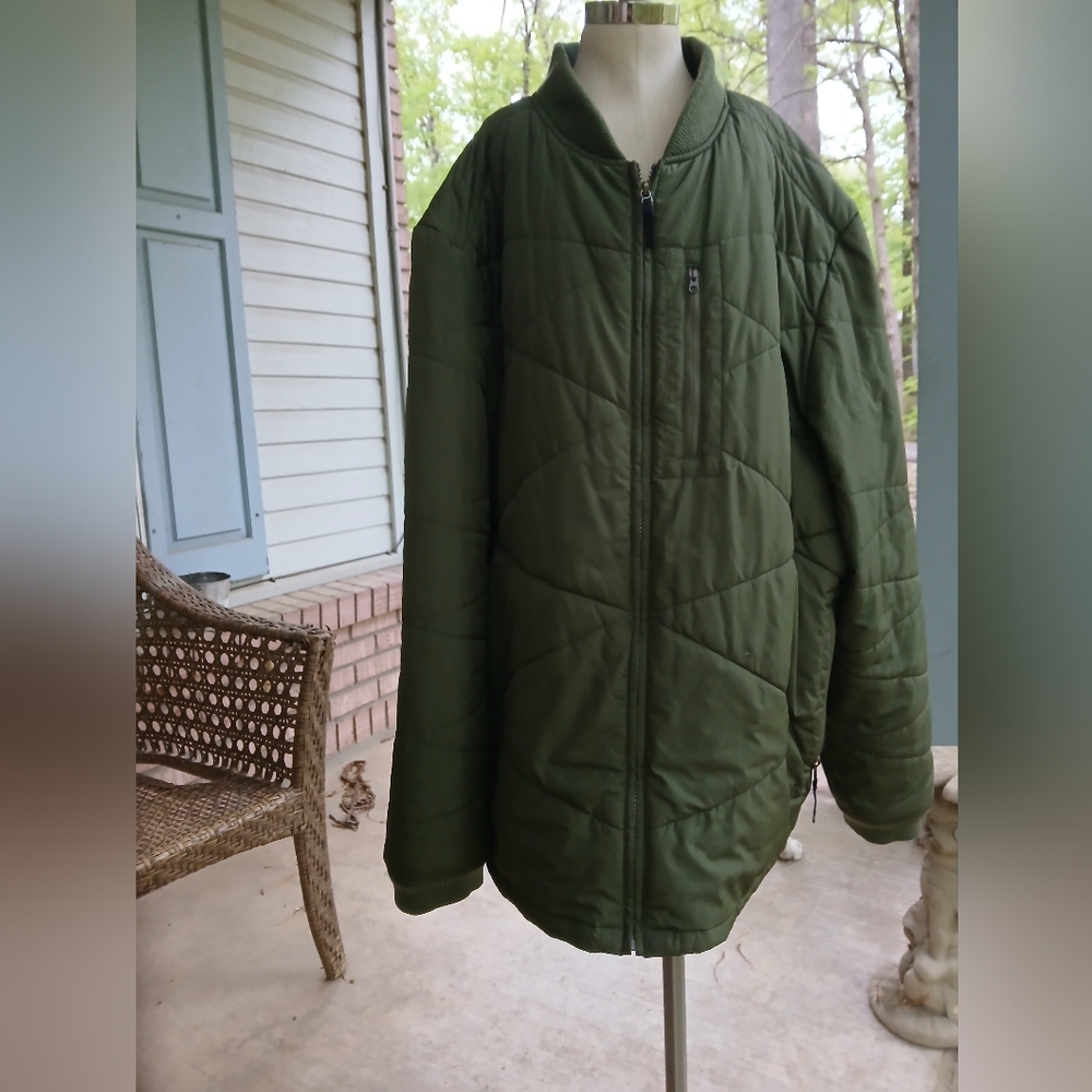 Field And‎ Stream. Men's Green Quilted Jacket. Sz.xl.